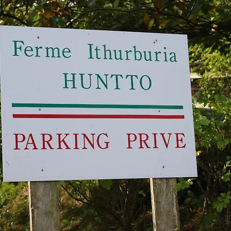 Ferme Ithurburia 생미셸